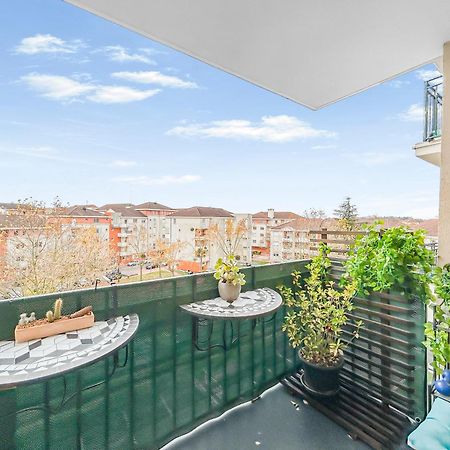 Apartamento Escale Affaires Dugny-Bourget Exterior foto